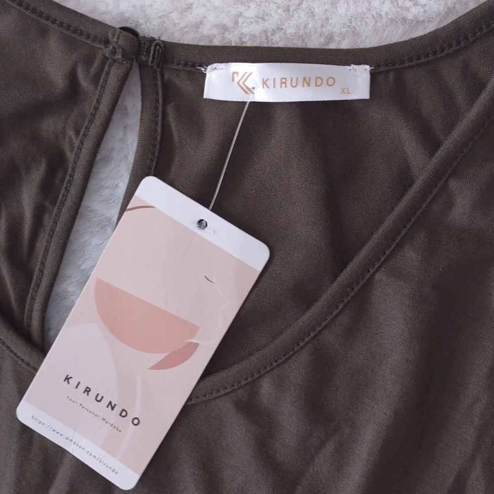 KIRUNDO, Sleeveless Crew neck shorts romper. - Picture 9 of 10